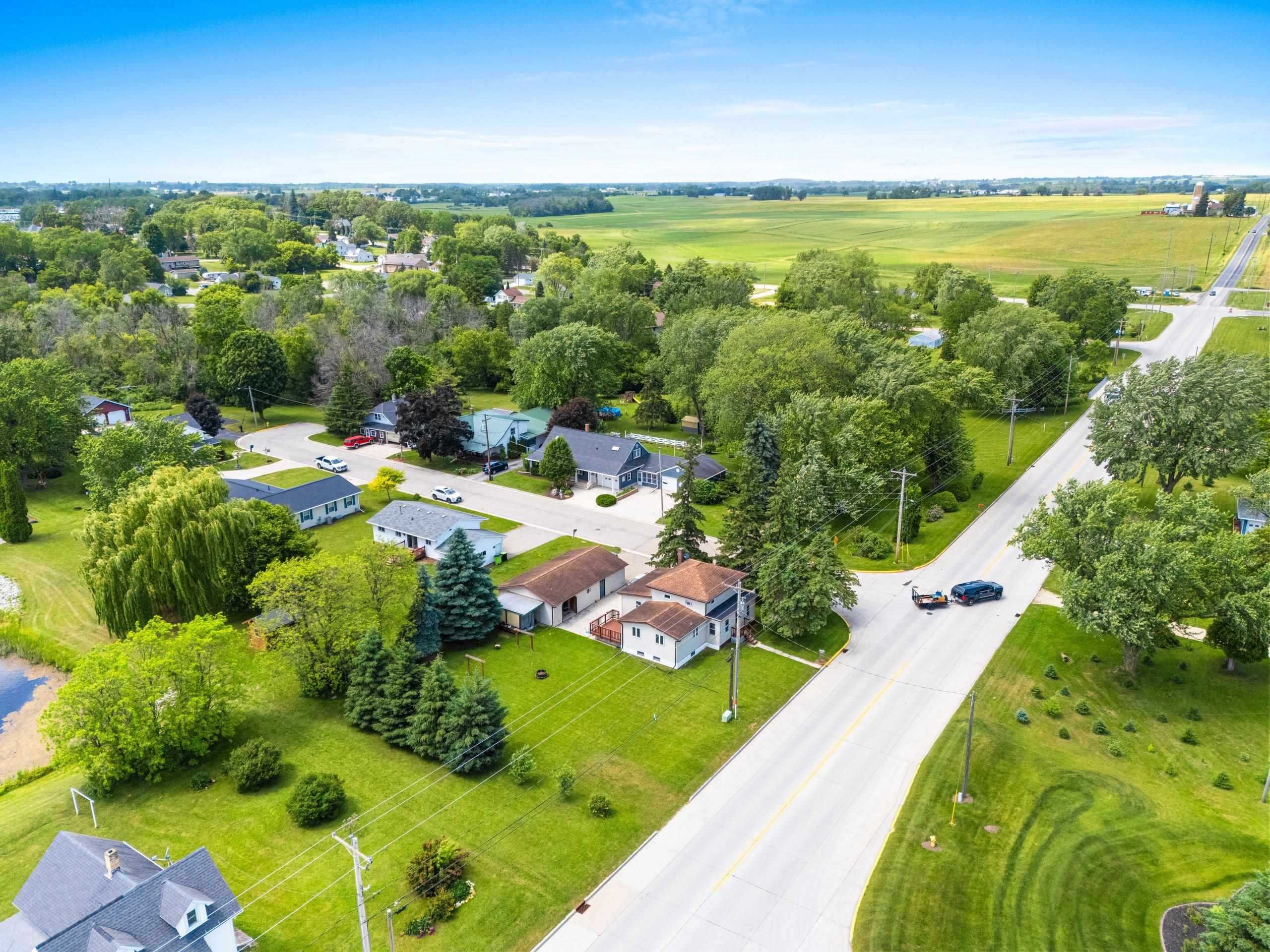 Chilton, Wisconsin 53014, United States, 4 Bedrooms Bedrooms, ,3 BathroomsBathrooms,Residential,Active,157665