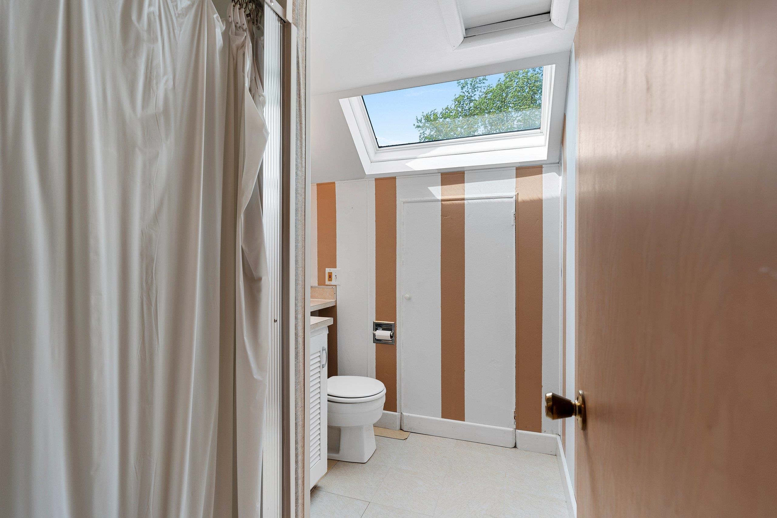 Chilton, Wisconsin 53014, United States, 4 Bedrooms Bedrooms, ,3 BathroomsBathrooms,Residential,Active,157665