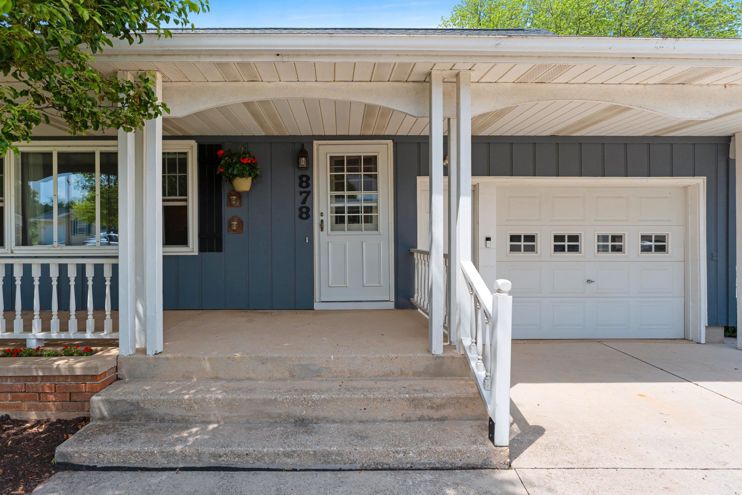 Chilton, Wisconsin 53014, United States, 4 Bedrooms Bedrooms, ,3 BathroomsBathrooms,Residential,Active,157665