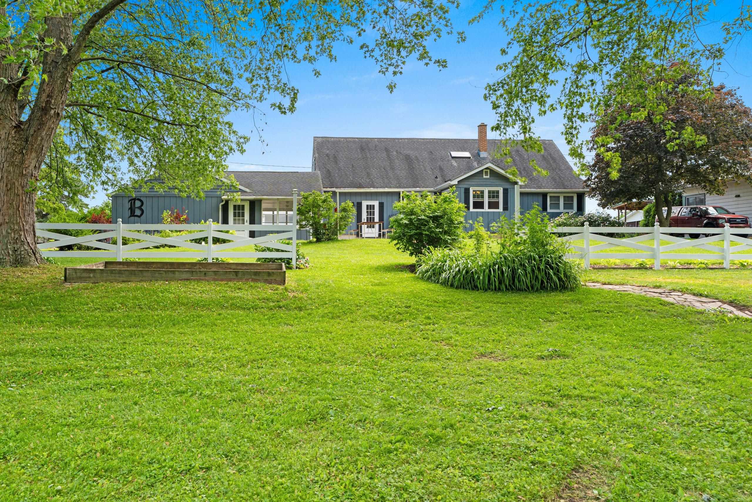 Chilton, Wisconsin 53014, United States, 4 Bedrooms Bedrooms, ,3 BathroomsBathrooms,Residential,Active,157665