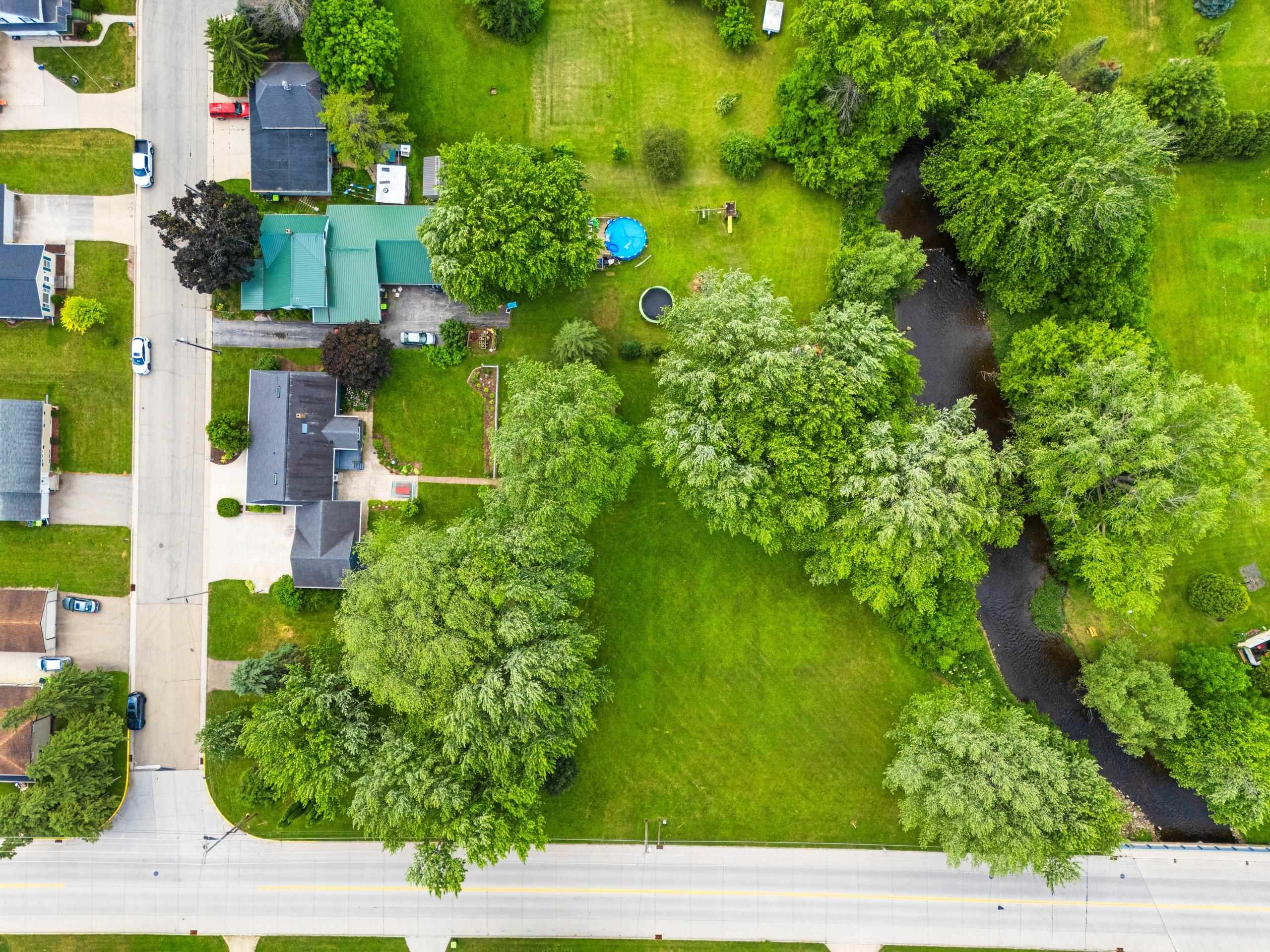 Chilton, Wisconsin 53014, United States, 4 Bedrooms Bedrooms, ,3 BathroomsBathrooms,Residential,Active,157665