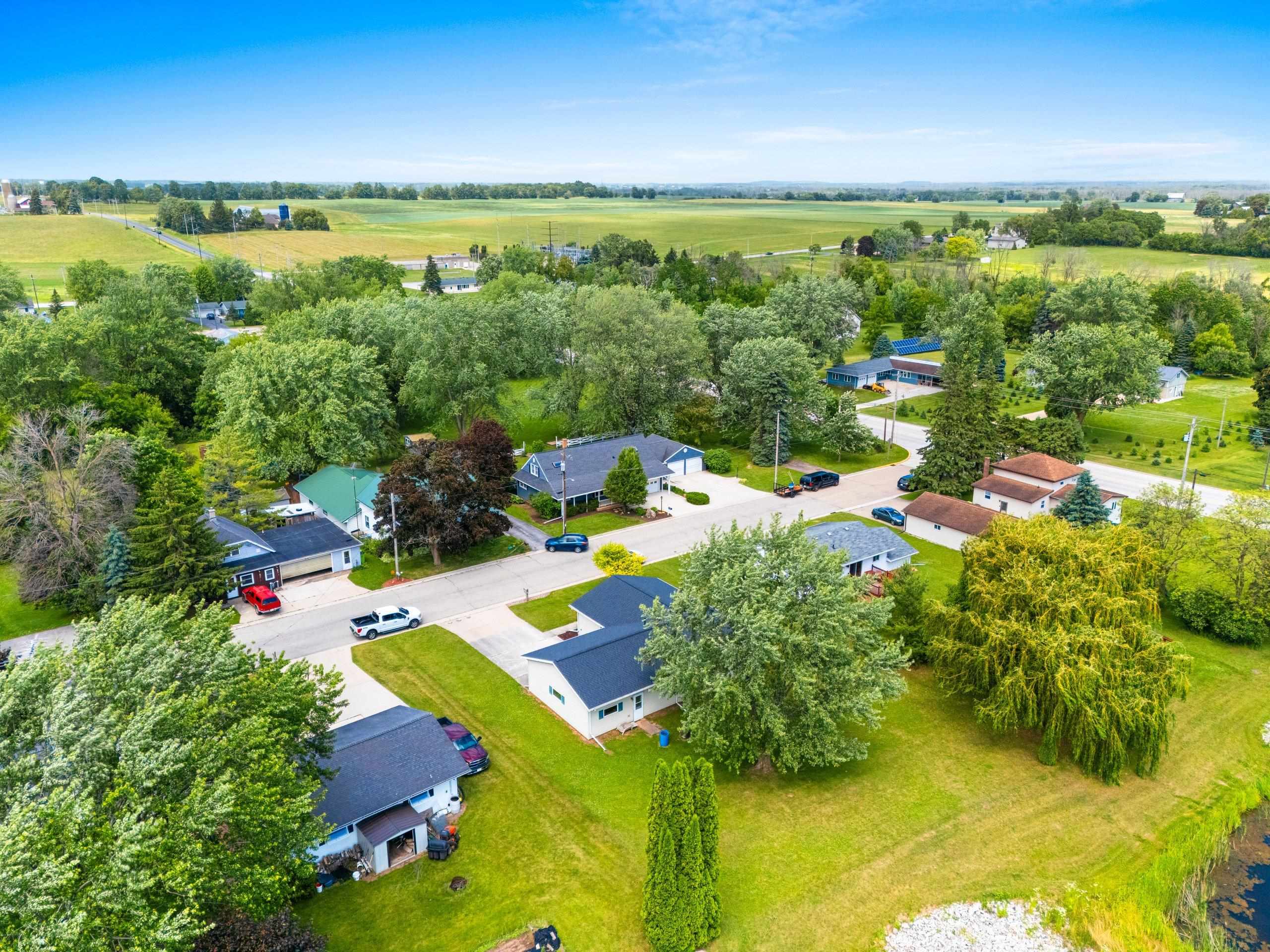 Chilton, Wisconsin 53014, United States, 4 Bedrooms Bedrooms, ,3 BathroomsBathrooms,Residential,Active,157665