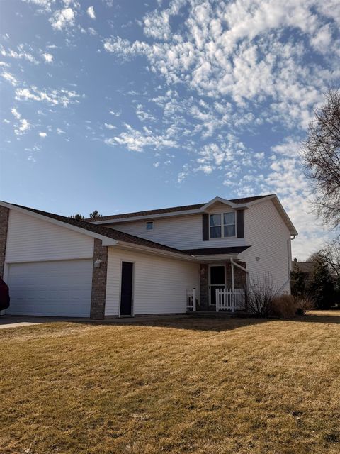 Photo of 1935 ANITA Court, APPLETON, WI 54913 (MLS # 50322091)