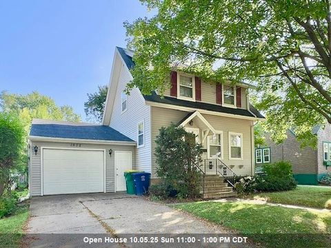 Photo of 1872 FARLIN Avenue, GREEN BAY, WI 54302 (MLS # 50316089)