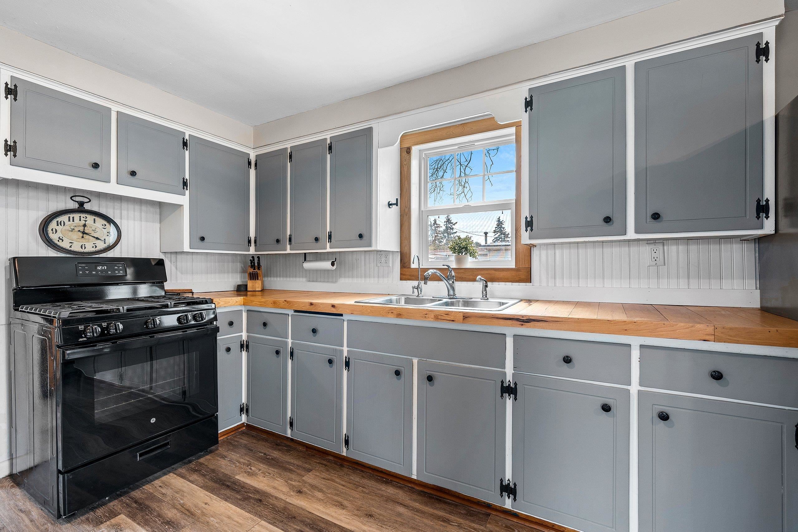 N9003 LAKESHORE Drive