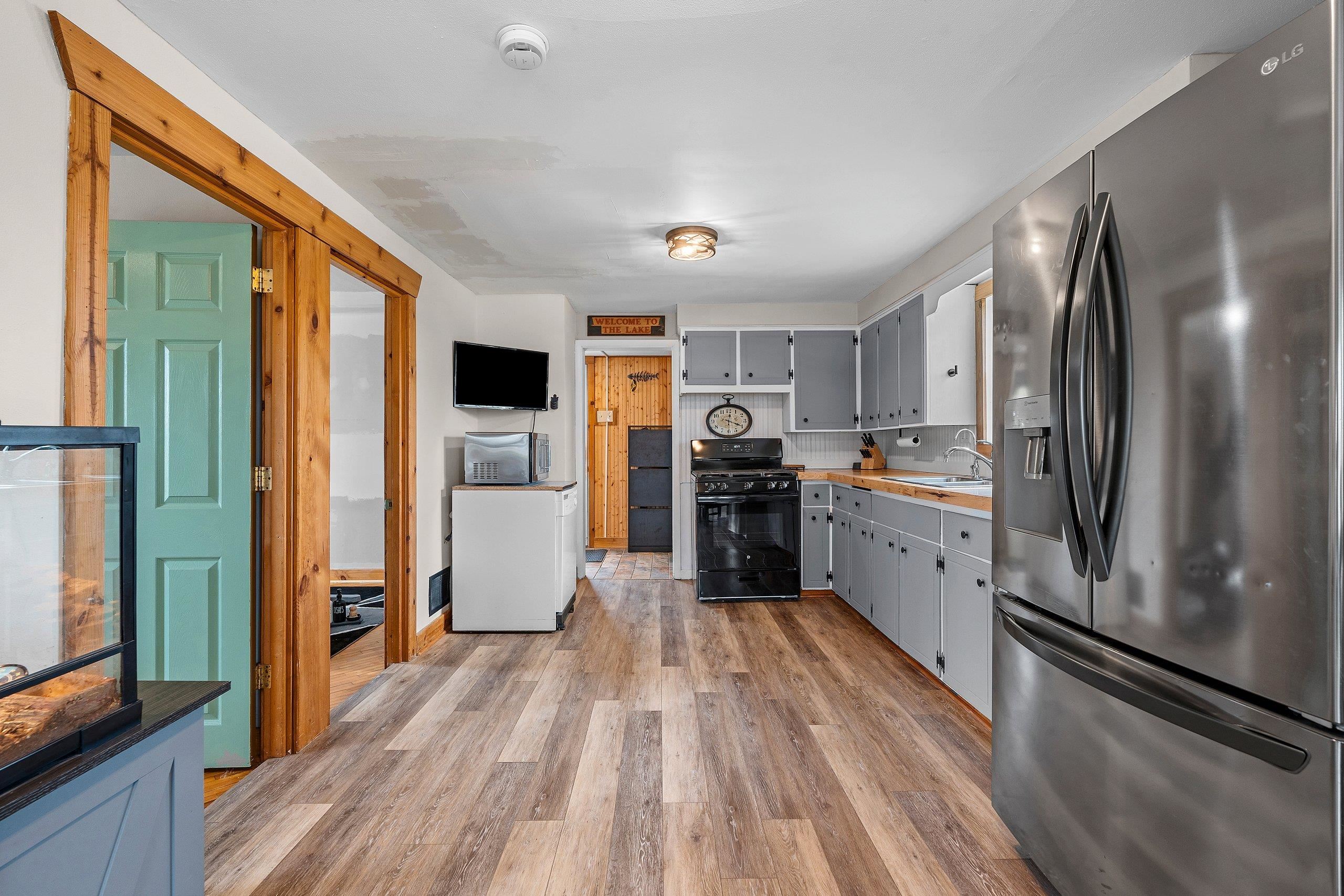 N9003 LAKESHORE Drive