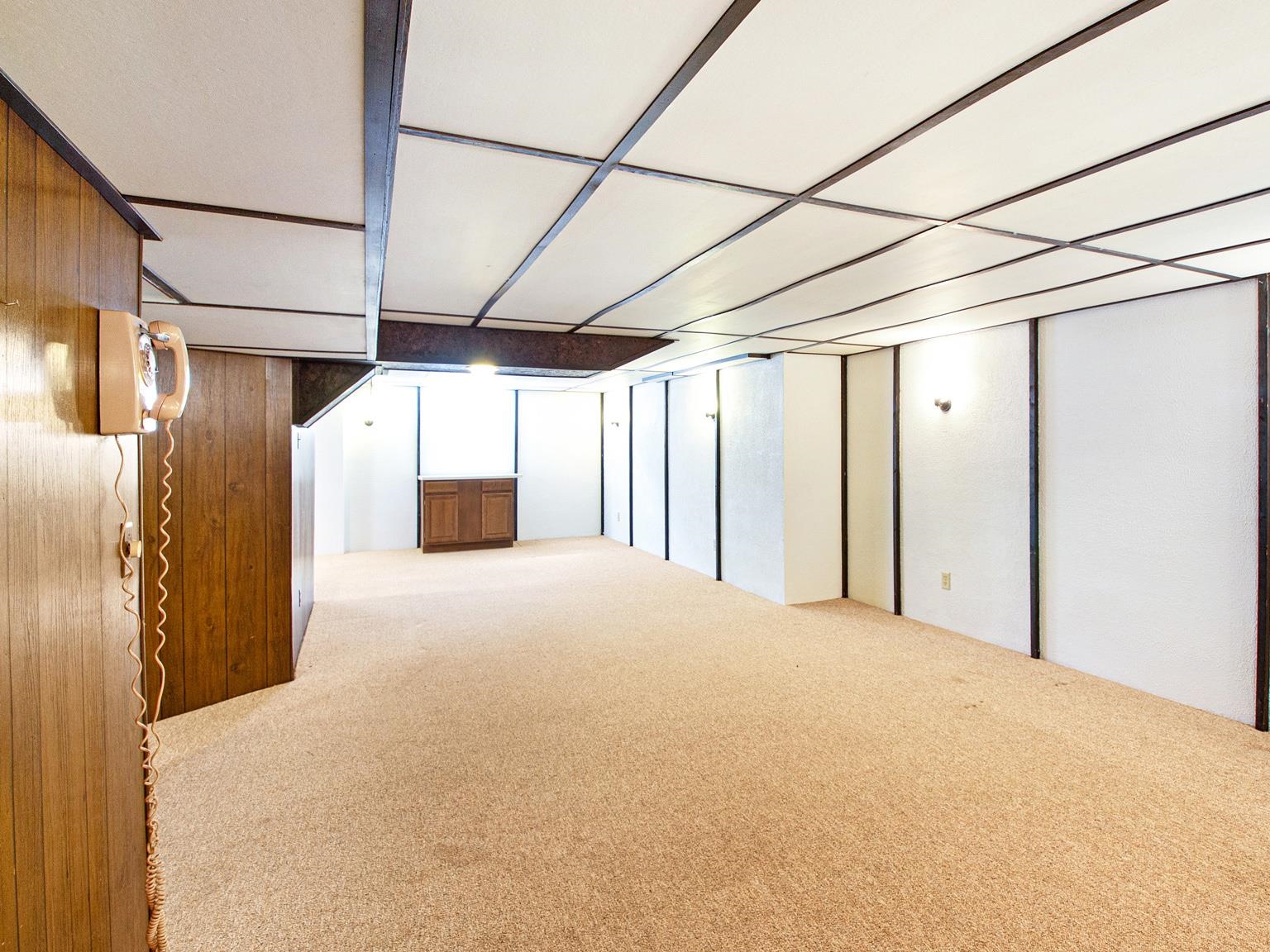 Green Bay, Wisconsin 54311, United States, 4 Bedrooms Bedrooms, ,2 BathroomsBathrooms,Residential,Pending,122064