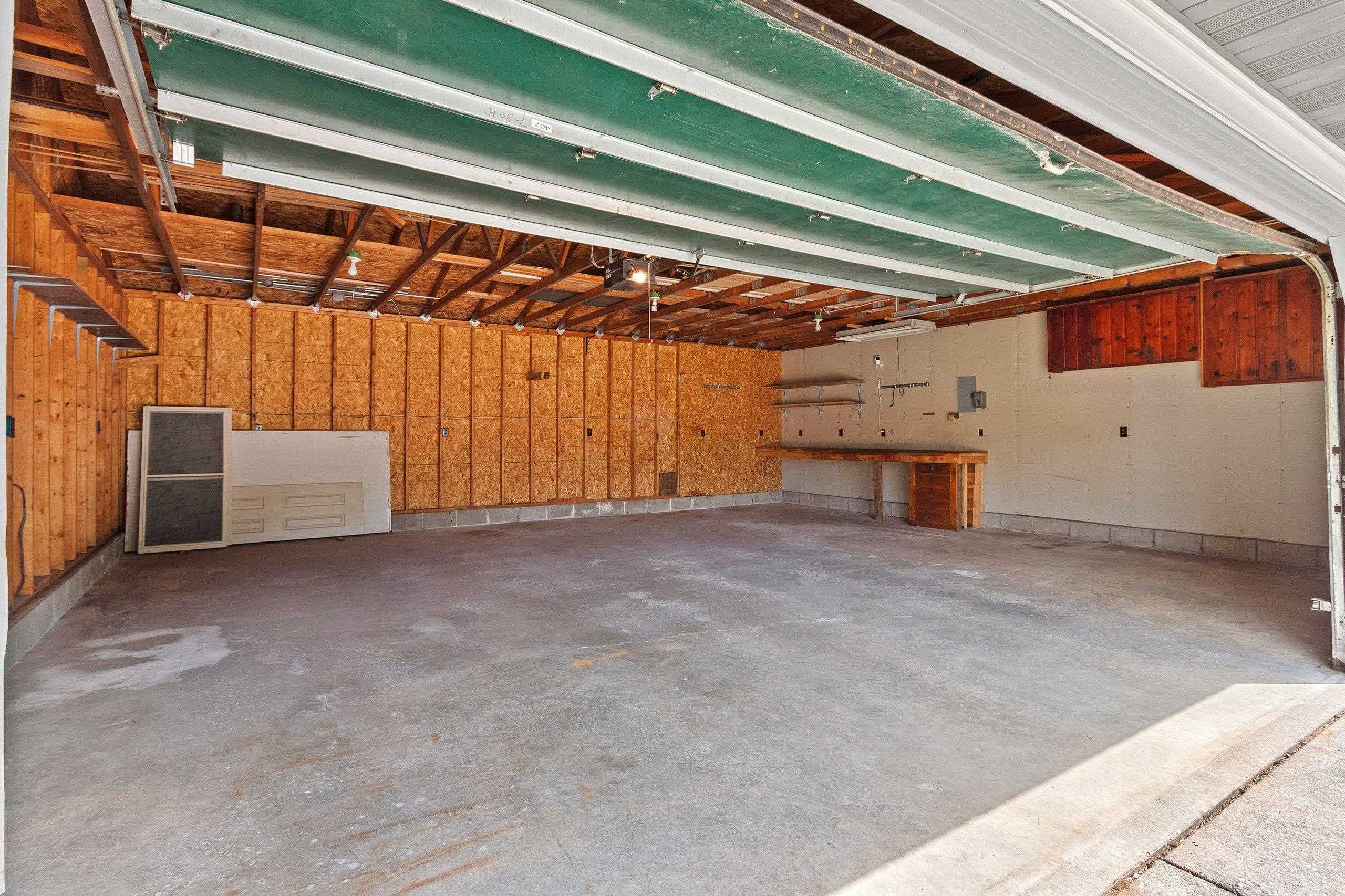 Shawano, Wisconsin 54166, United States, 3 Bedrooms Bedrooms, ,2 BathroomsBathrooms,Residential,Active,198249