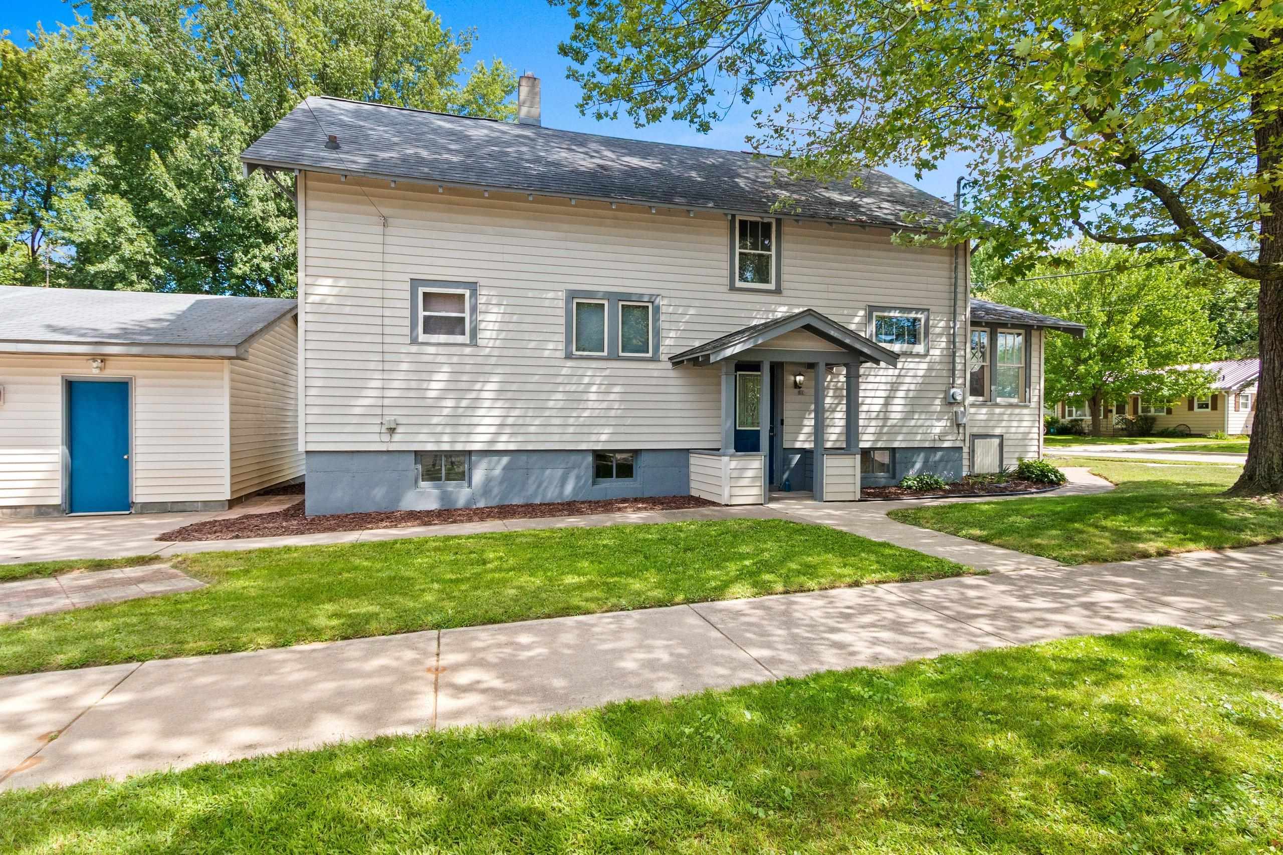 Shawano, Wisconsin 54166, United States, 3 Bedrooms Bedrooms, ,2 BathroomsBathrooms,Residential,Active,198249