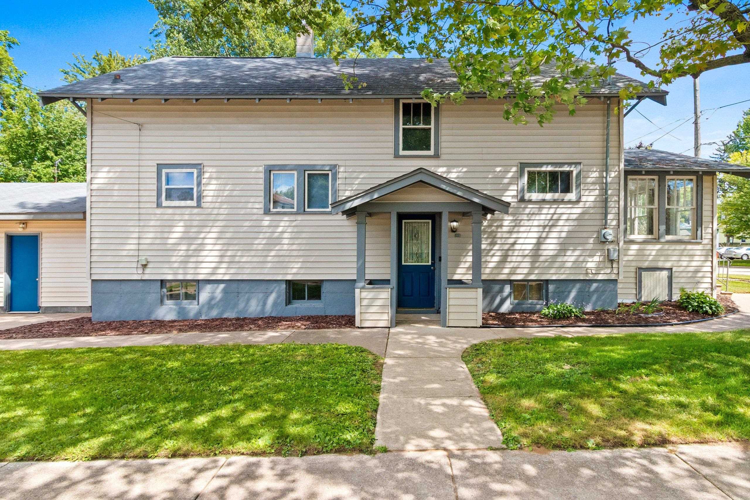 Shawano, Wisconsin 54166, United States, 3 Bedrooms Bedrooms, ,2 BathroomsBathrooms,Residential,Active,198249