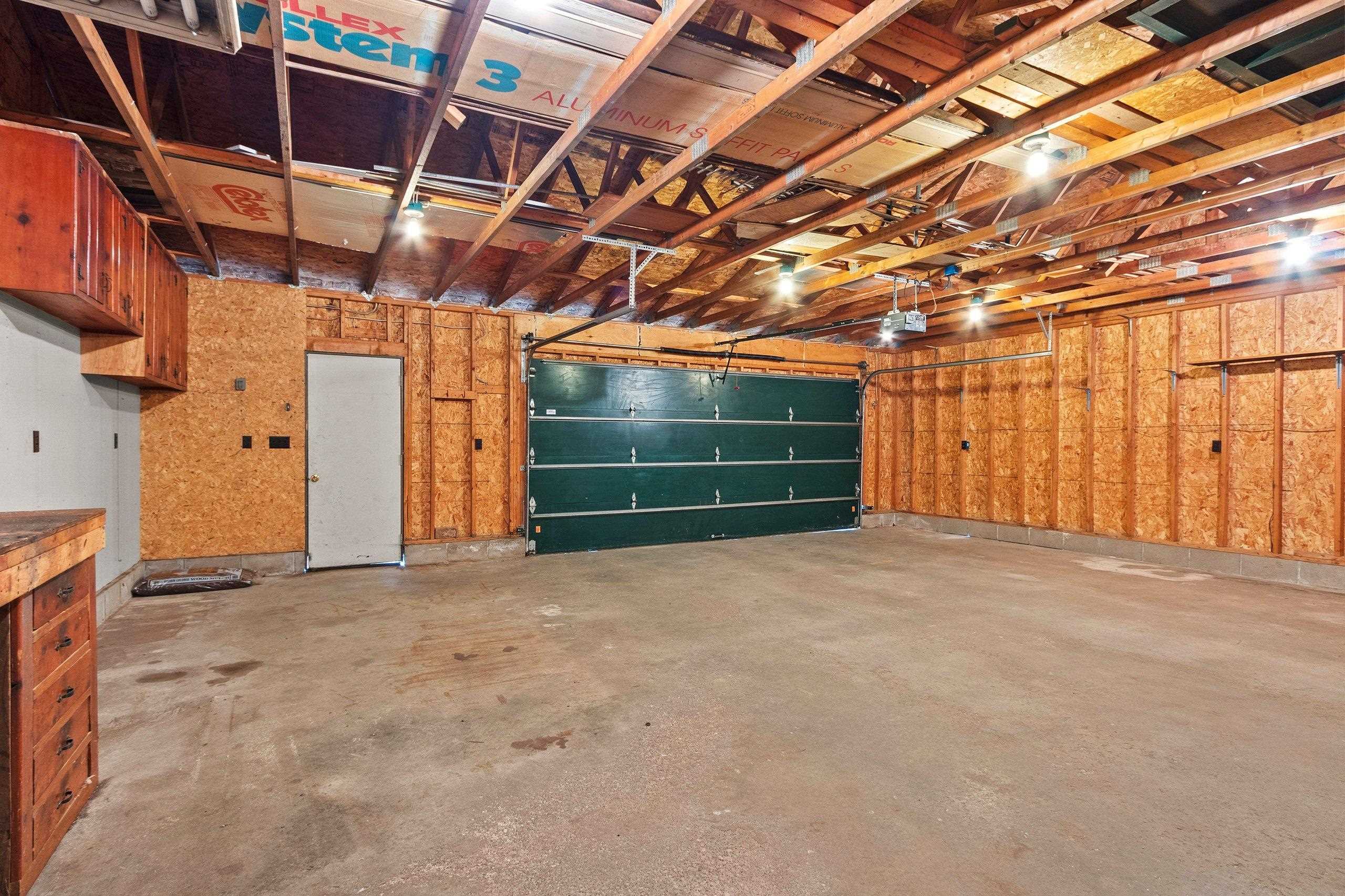 Shawano, Wisconsin 54166, United States, 3 Bedrooms Bedrooms, ,2 BathroomsBathrooms,Residential,Active,198249