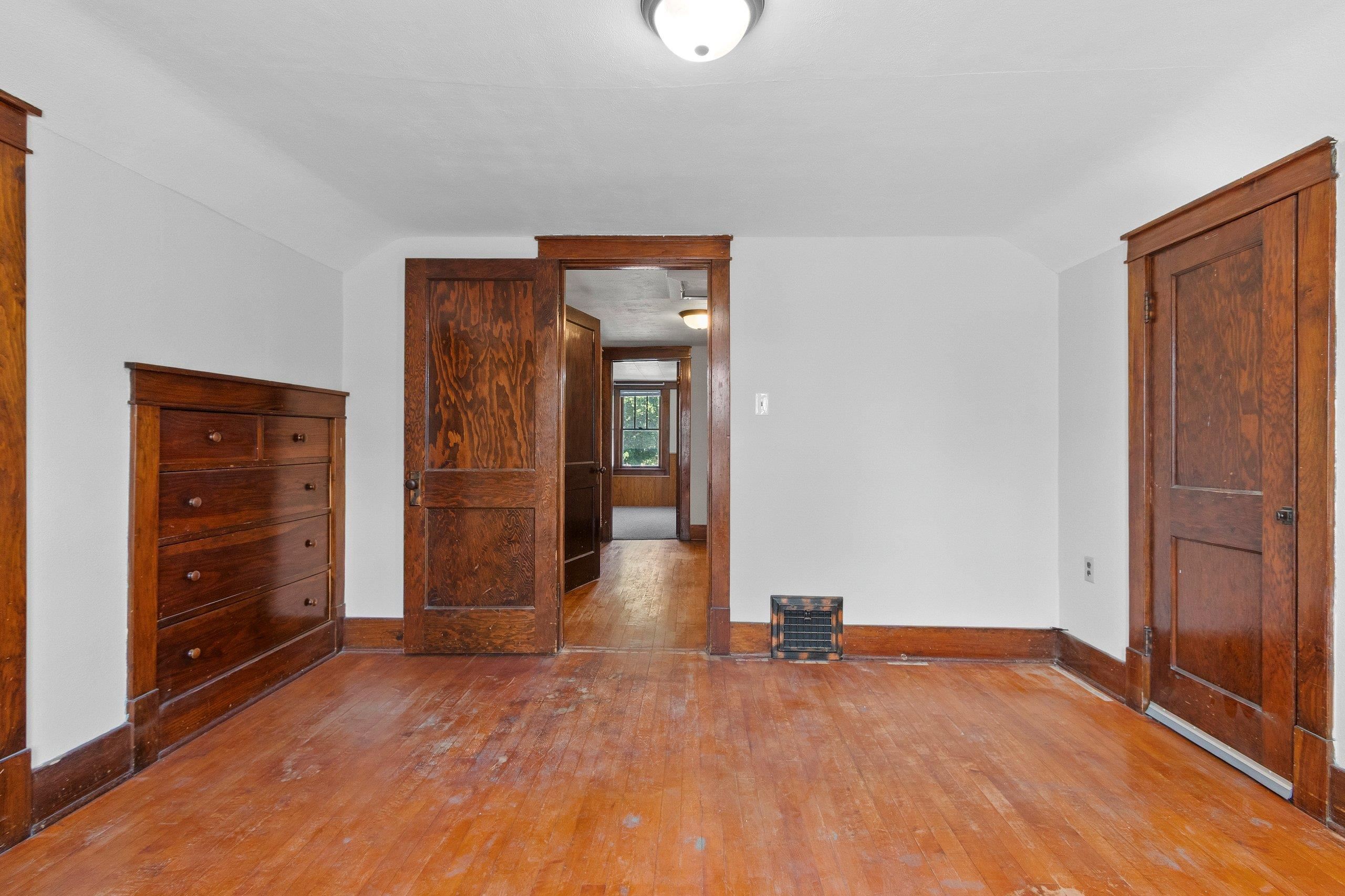 Shawano, Wisconsin 54166, United States, 3 Bedrooms Bedrooms, ,2 BathroomsBathrooms,Residential,Active,198249