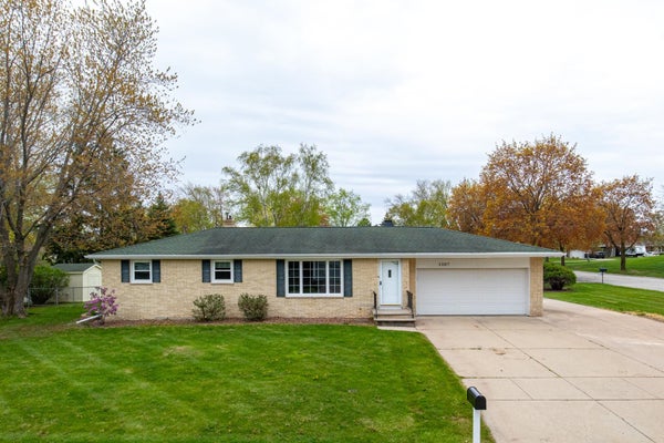 1087 BETHANY PL, GREEN BAY, WI 54304 - Image d2d1fc44a41d27f147fac8ce9908d0ac/1048850652