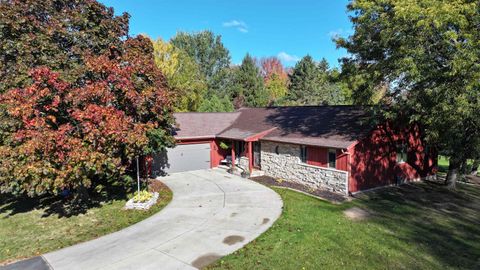 Photo of 4710 W SUNFLOWER Road, APPLETON, WI 54914 (MLS # 50318744)