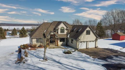 Photo of W5738 CTY RD D, MONTELLO, WI 53949 (MLS # 50323127)