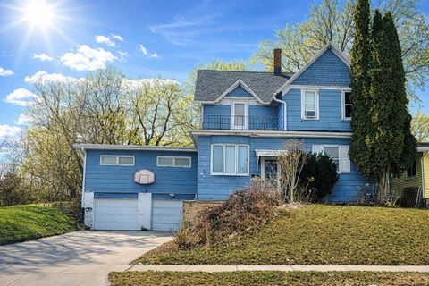 Photo of 636 N 25TH Street, SHEBOYGAN, WI 53081 (MLS # 50321675)