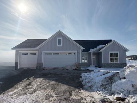 Photo of 1415 DIVINITY Drive, DE PERE, WI 54115 (MLS # 50321280)