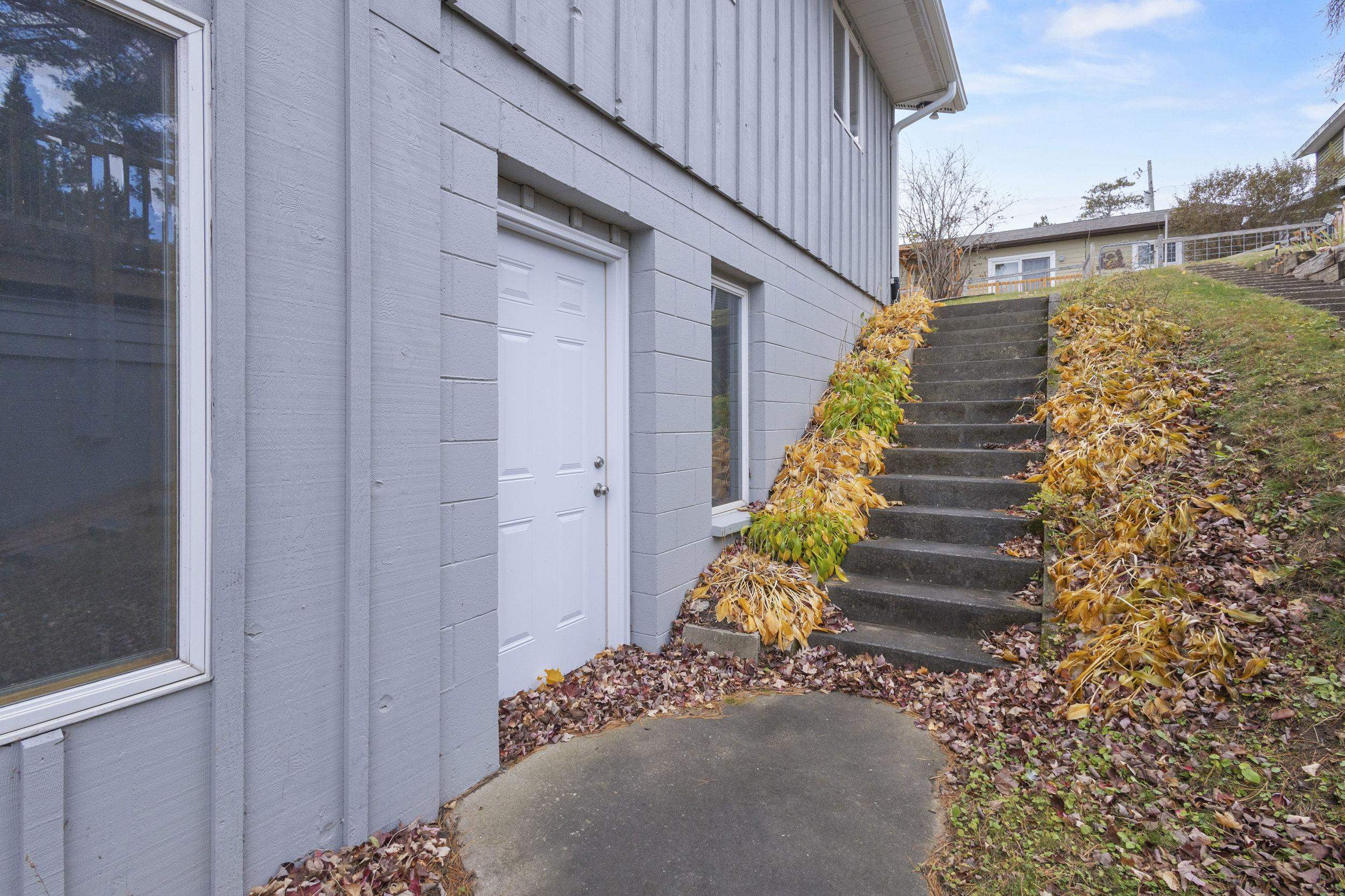 Clintonville, Wisconsin 54929, United States, 4 Bedrooms Bedrooms, ,2 BathroomsBathrooms,Residential,Active,242603