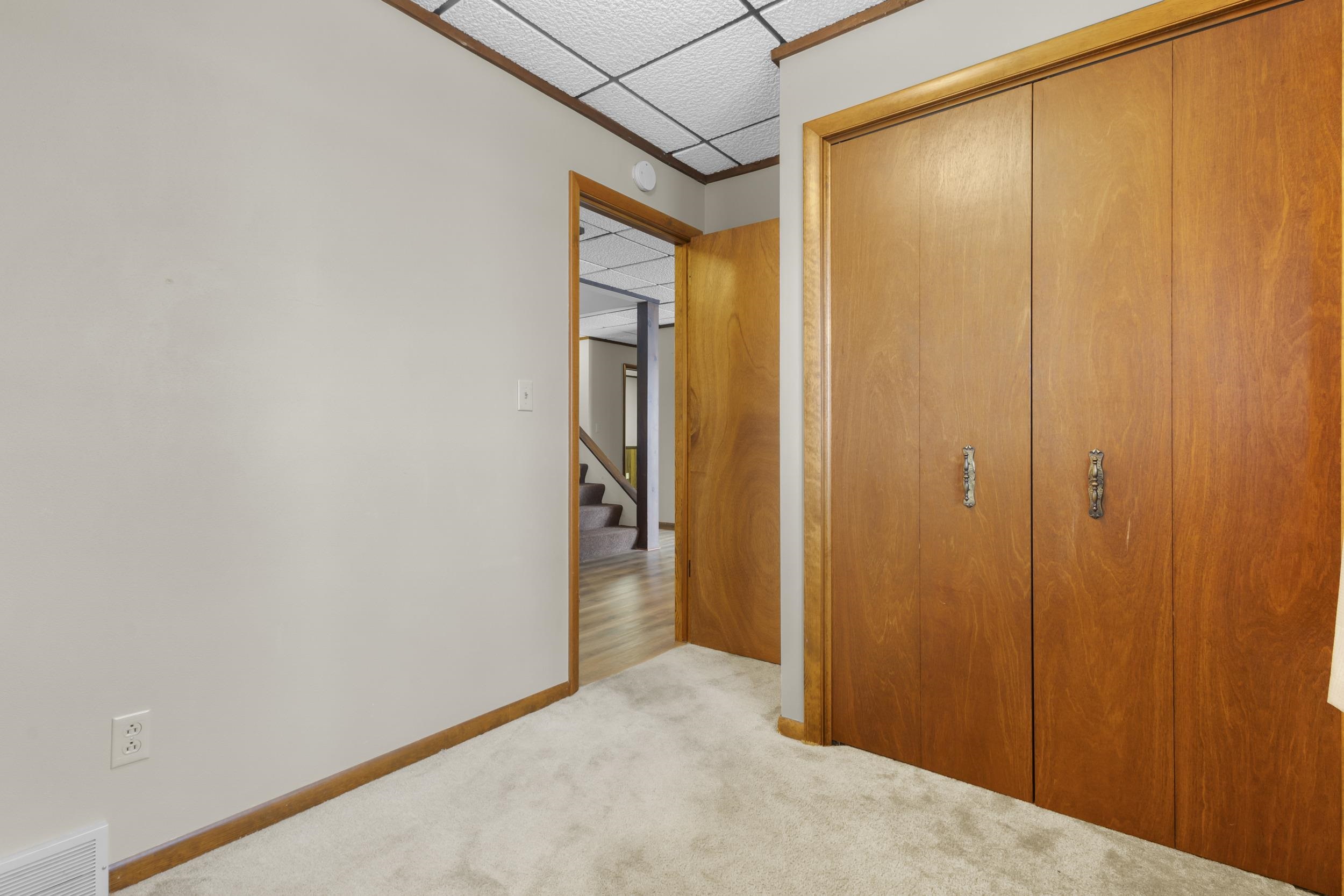 Clintonville, Wisconsin 54929, United States, 4 Bedrooms Bedrooms, ,2 BathroomsBathrooms,Residential,Active,242603