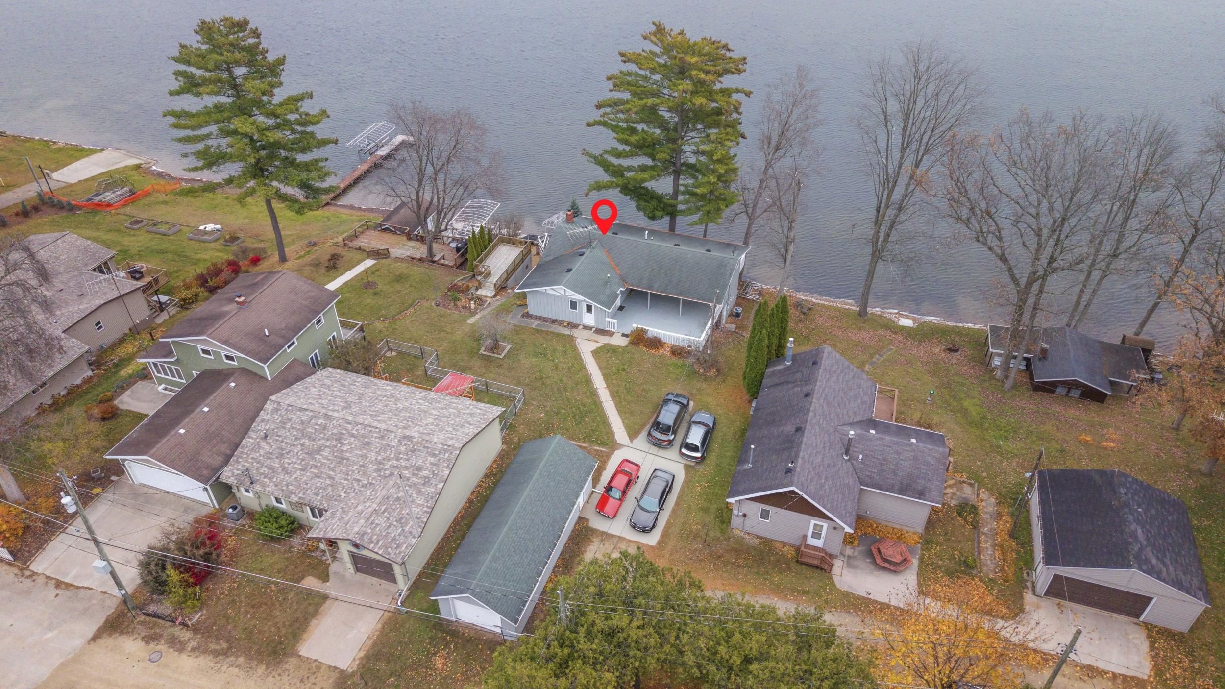 Clintonville, Wisconsin 54929, United States, 4 Bedrooms Bedrooms, ,2 BathroomsBathrooms,Residential,Active,242603