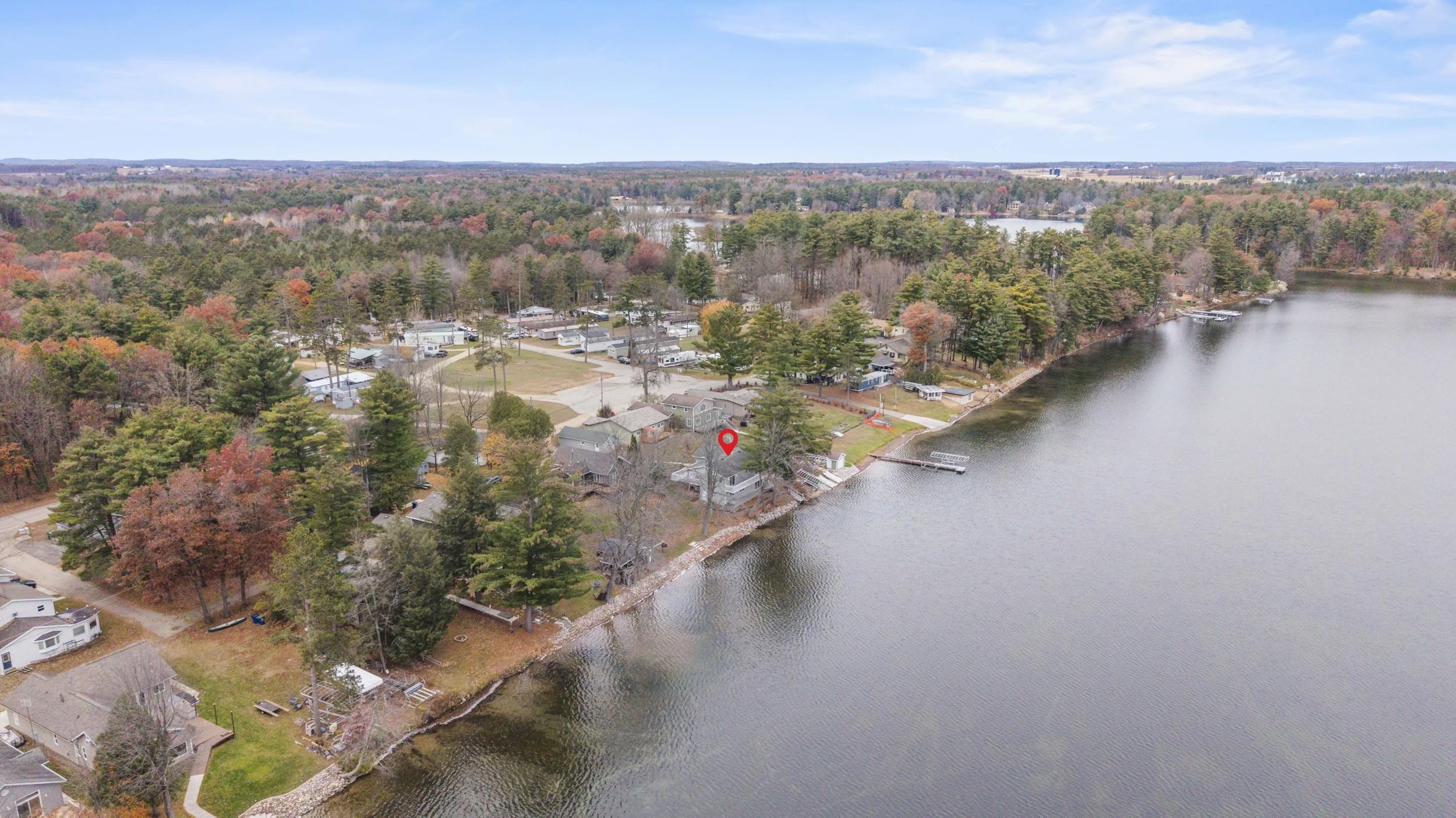 Clintonville, Wisconsin 54929, United States, 4 Bedrooms Bedrooms, ,2 BathroomsBathrooms,Residential,Active,242603