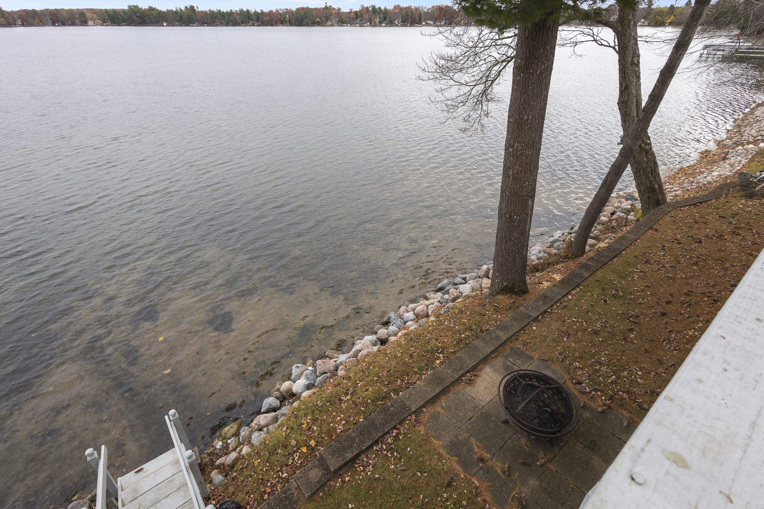 Clintonville, Wisconsin 54929, United States, 4 Bedrooms Bedrooms, ,2 BathroomsBathrooms,Residential,Active,242603