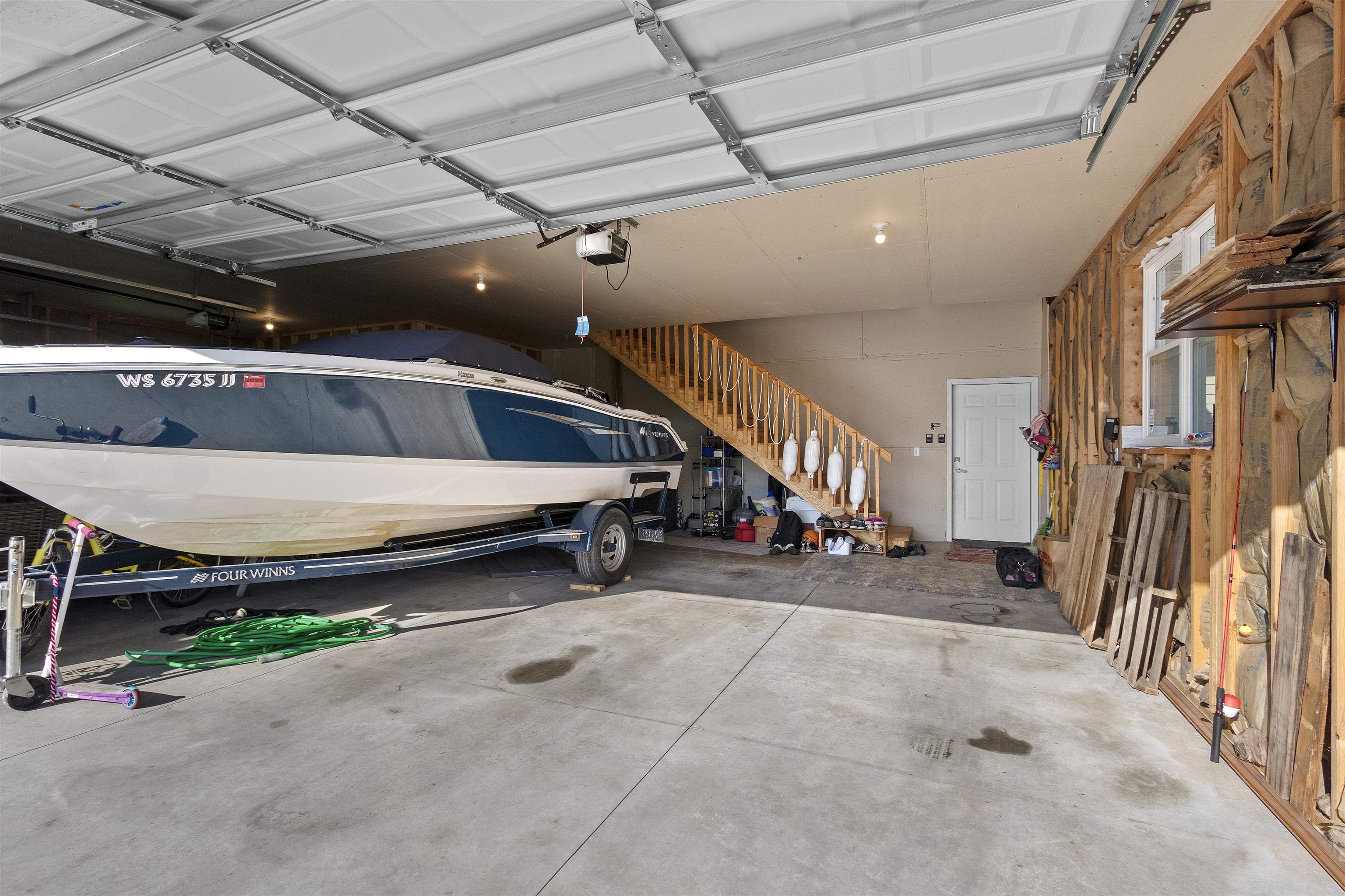 Shawano, Wisconsin 54166, United States, 3 Bedrooms Bedrooms, ,2 BathroomsBathrooms,Residential,Active,218682