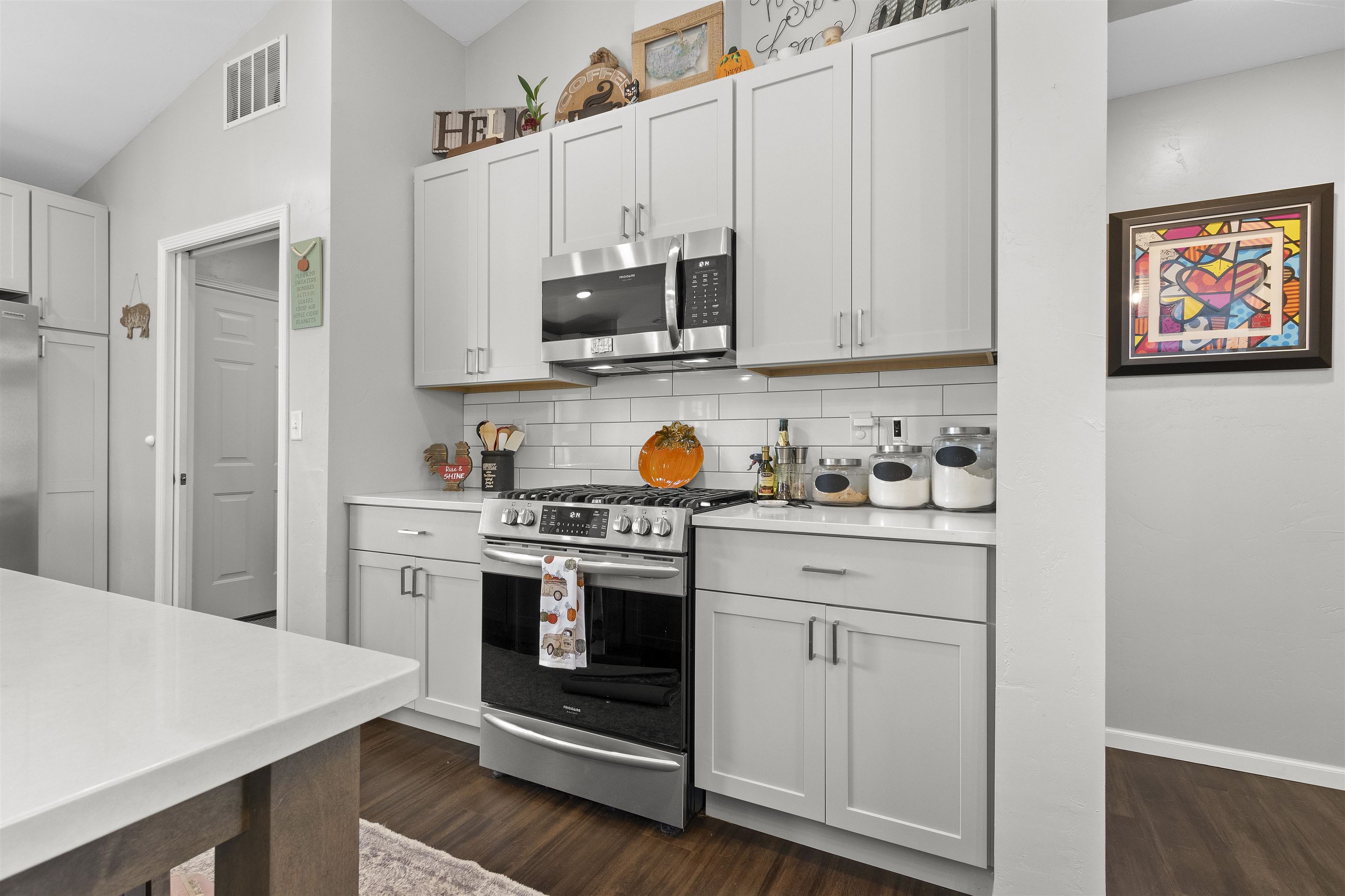 Shawano, Wisconsin 54166, United States, 3 Bedrooms Bedrooms, ,2 BathroomsBathrooms,Residential,Active,218682