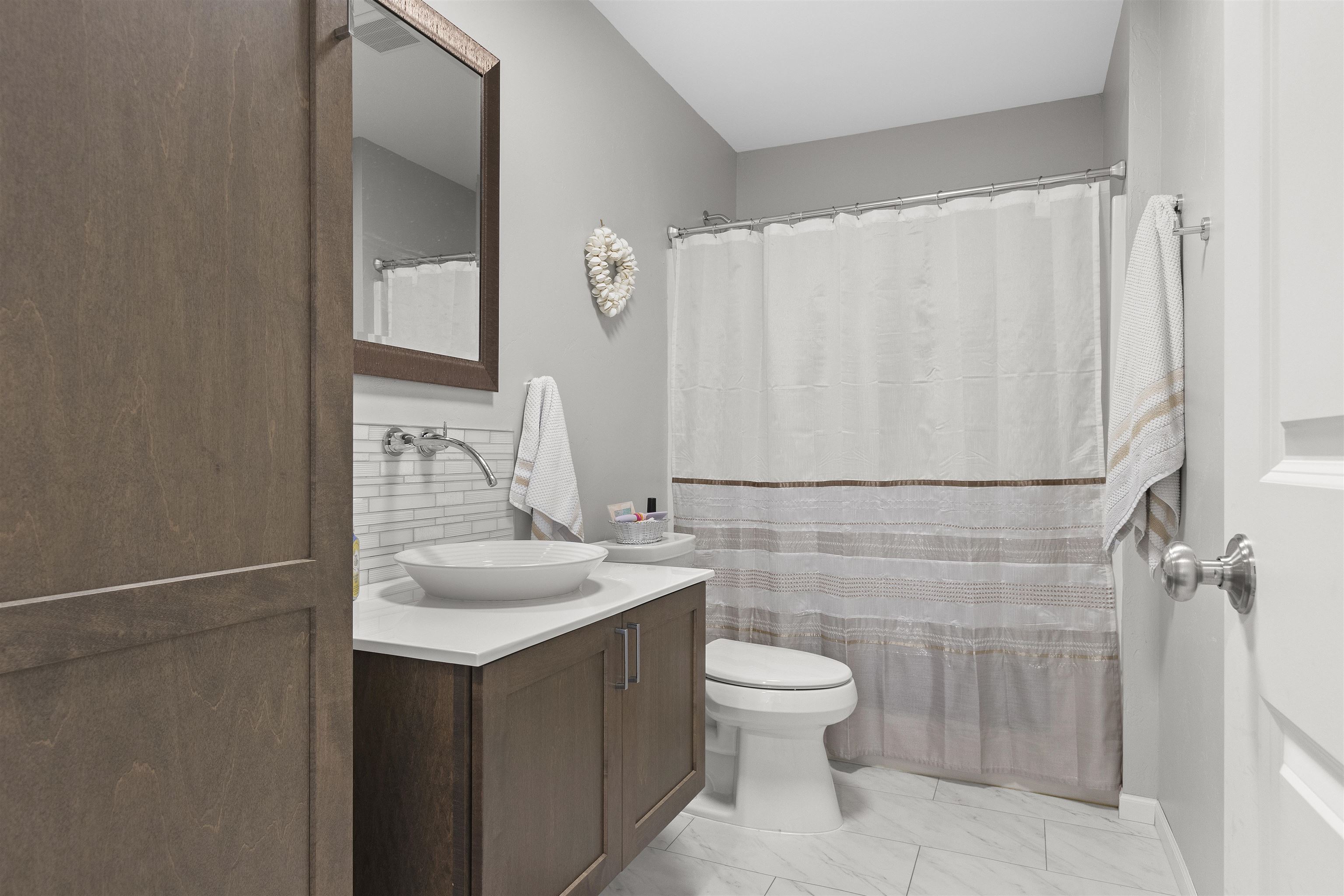 Shawano, Wisconsin 54166, United States, 3 Bedrooms Bedrooms, ,2 BathroomsBathrooms,Residential,Active,218682