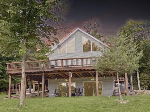 Photo of N17082 ROTH Lane, PEMBINE, WI 54156 (MLS # 50315464)