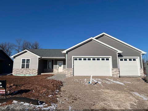 Photo of N9257 BREEZY Way, APPLETON, WI 54915 (MLS # 50320188)