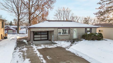 Photo of 7639 BOOM BAY HEIGHTS Road, LARSEN, WI 54947 (MLS # 50319363)