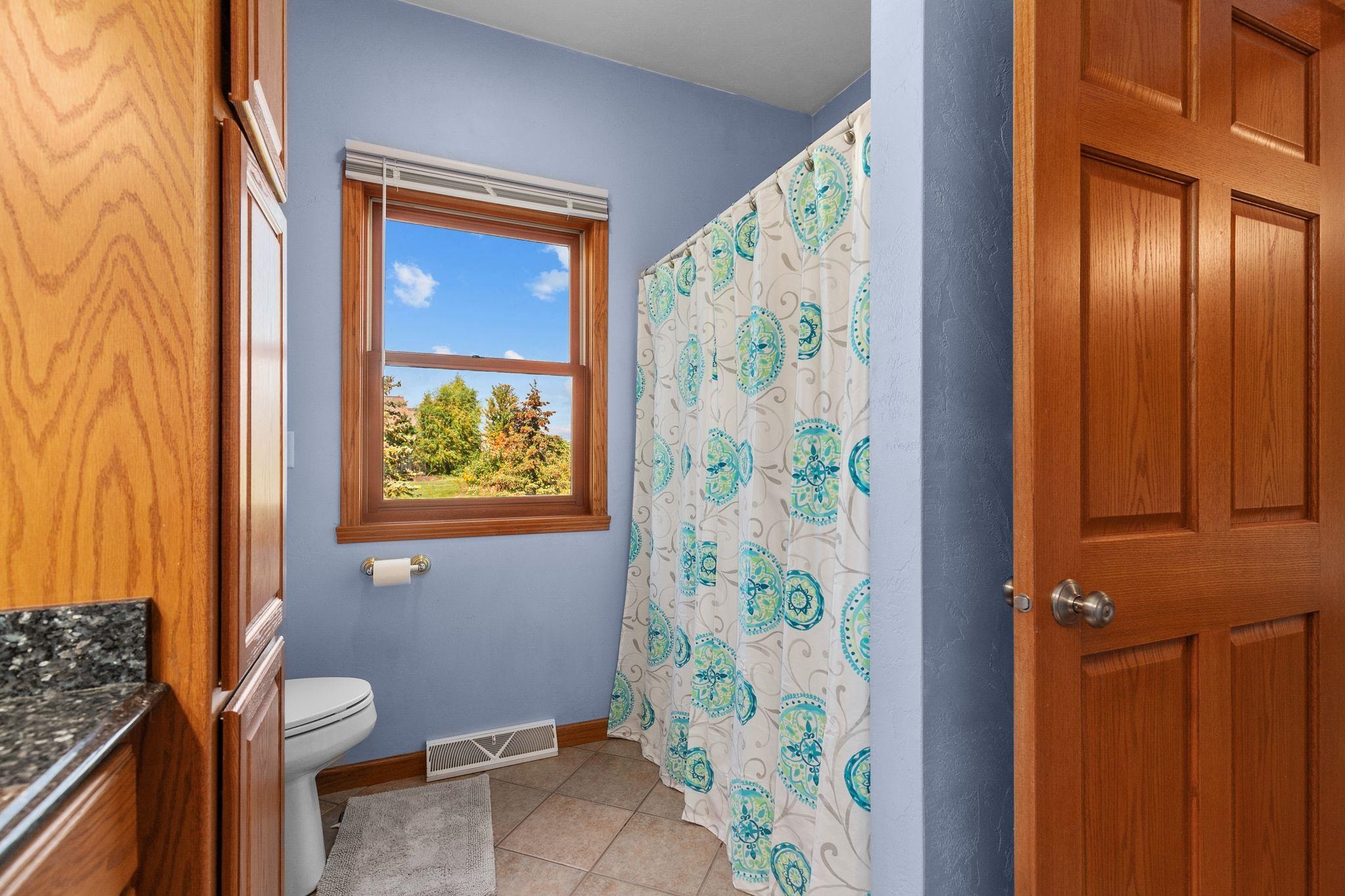 Sherwood, Wisconsin 54169, United States, 5 Bedrooms Bedrooms, ,5 BathroomsBathrooms,Residential,Active,192091