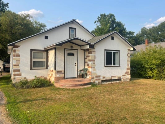 708 E BREITUNG AVE, KINGSFORD, MI 49802 - Image df125b20fef1a1aeeb63b0e35cafe9dc/1889320554