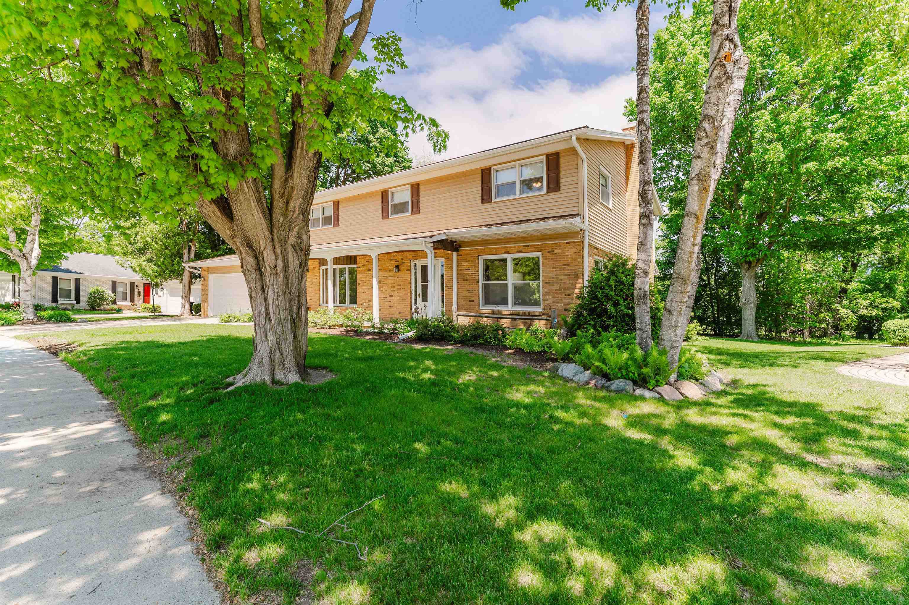 1040 MARICOPA Drive