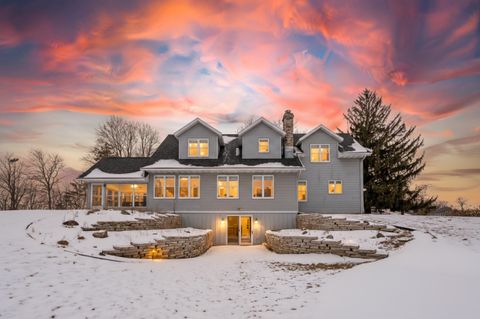 Photo of 134 TUSTIN Road, FREMONT, WI 54940 (MLS # 50320809)