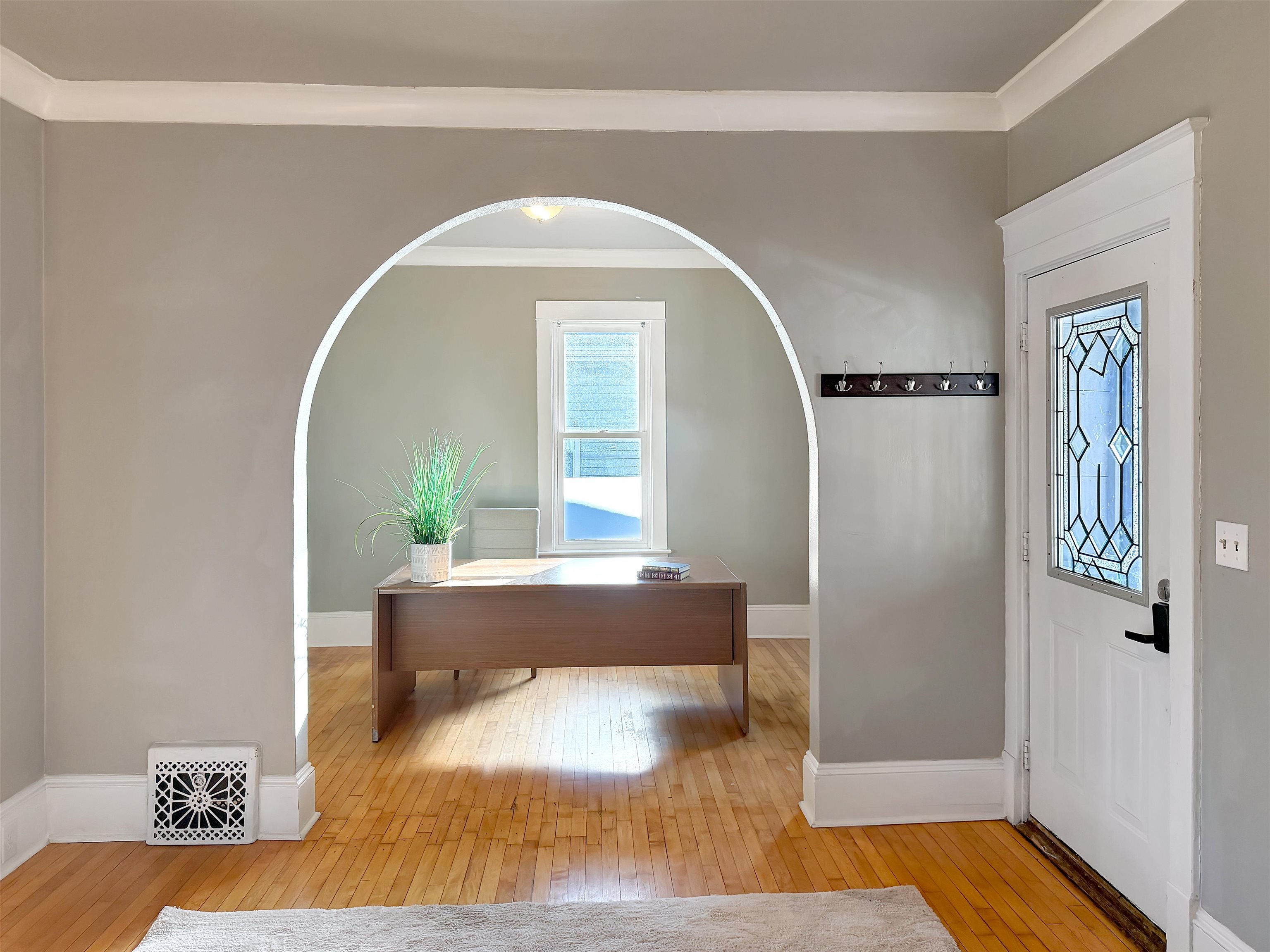 522 1ST Street