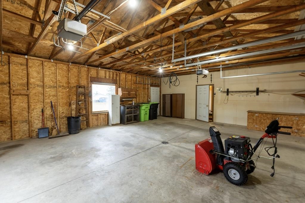 Collins, Wisconsin 54207, United States, 3 Bedrooms Bedrooms, ,1 BathroomBathrooms,Residential,Active,98902