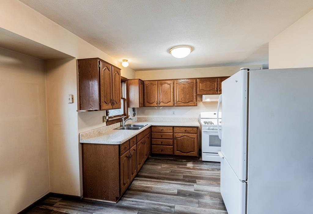 Collins, Wisconsin 54207, United States, 3 Bedrooms Bedrooms, ,1 BathroomBathrooms,Residential,Active,98902