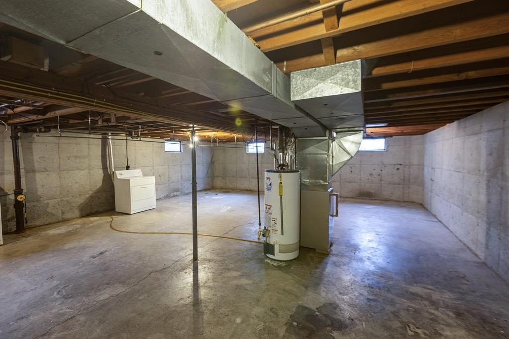 Collins, Wisconsin 54207, United States, 3 Bedrooms Bedrooms, ,1 BathroomBathrooms,Residential,Active,98902