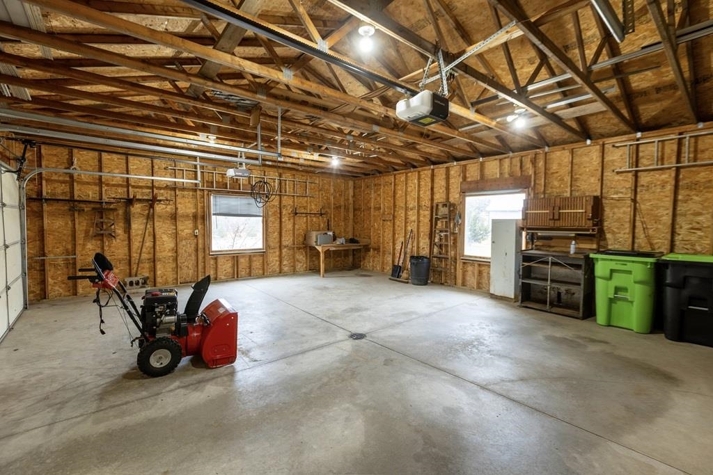 Collins, Wisconsin 54207, United States, 3 Bedrooms Bedrooms, ,1 BathroomBathrooms,Residential,Active,98902