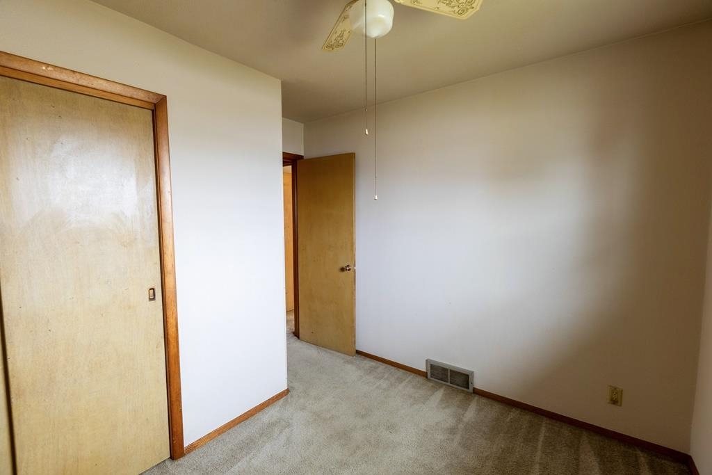 Collins, Wisconsin 54207, United States, 3 Bedrooms Bedrooms, ,1 BathroomBathrooms,Residential,Active,98902