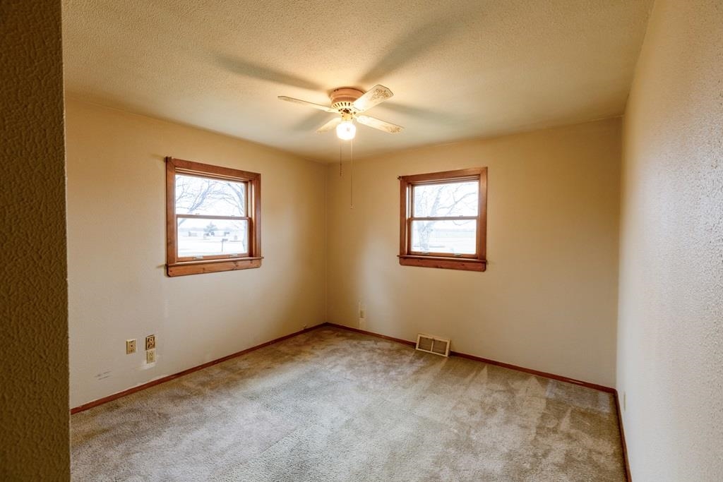 Collins, Wisconsin 54207, United States, 3 Bedrooms Bedrooms, ,1 BathroomBathrooms,Residential,Active,98902