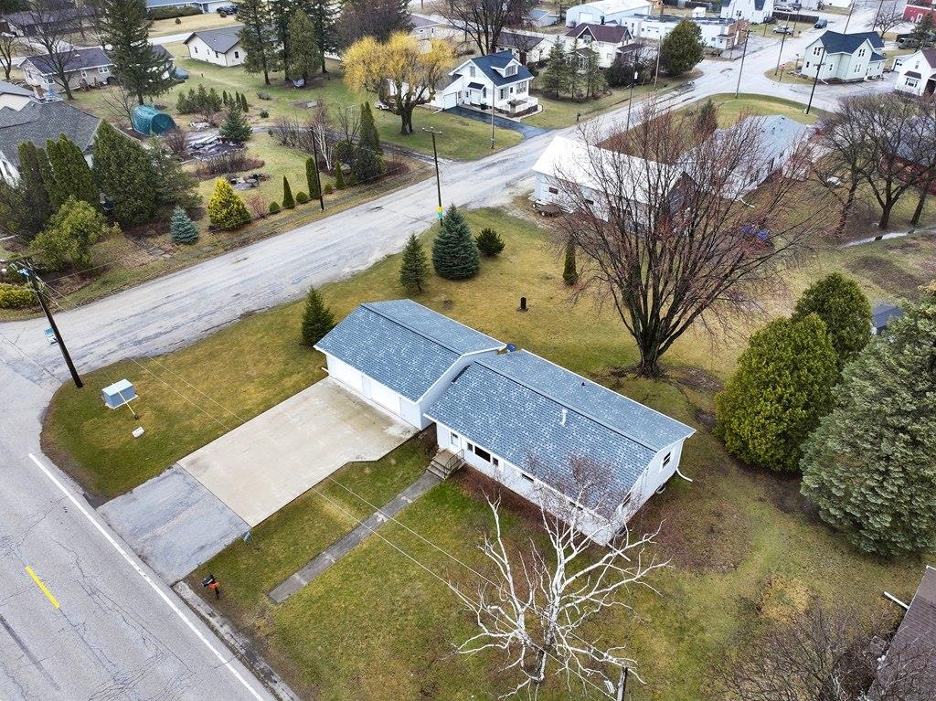 Collins, Wisconsin 54207, United States, 3 Bedrooms Bedrooms, ,1 BathroomBathrooms,Residential,Active,98902