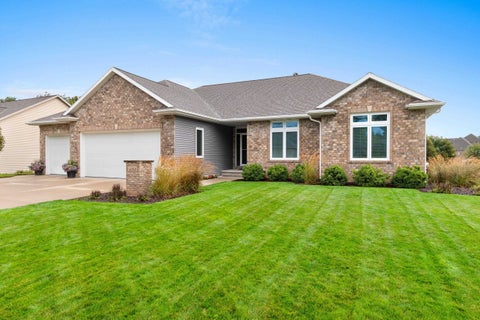 Photo of 3353 LANGDON Street, GREEN BAY, WI 54311 (MLS # 50332660)