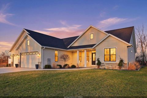 N1200 FORSYTH Parkway GREENVILLE WI 54942