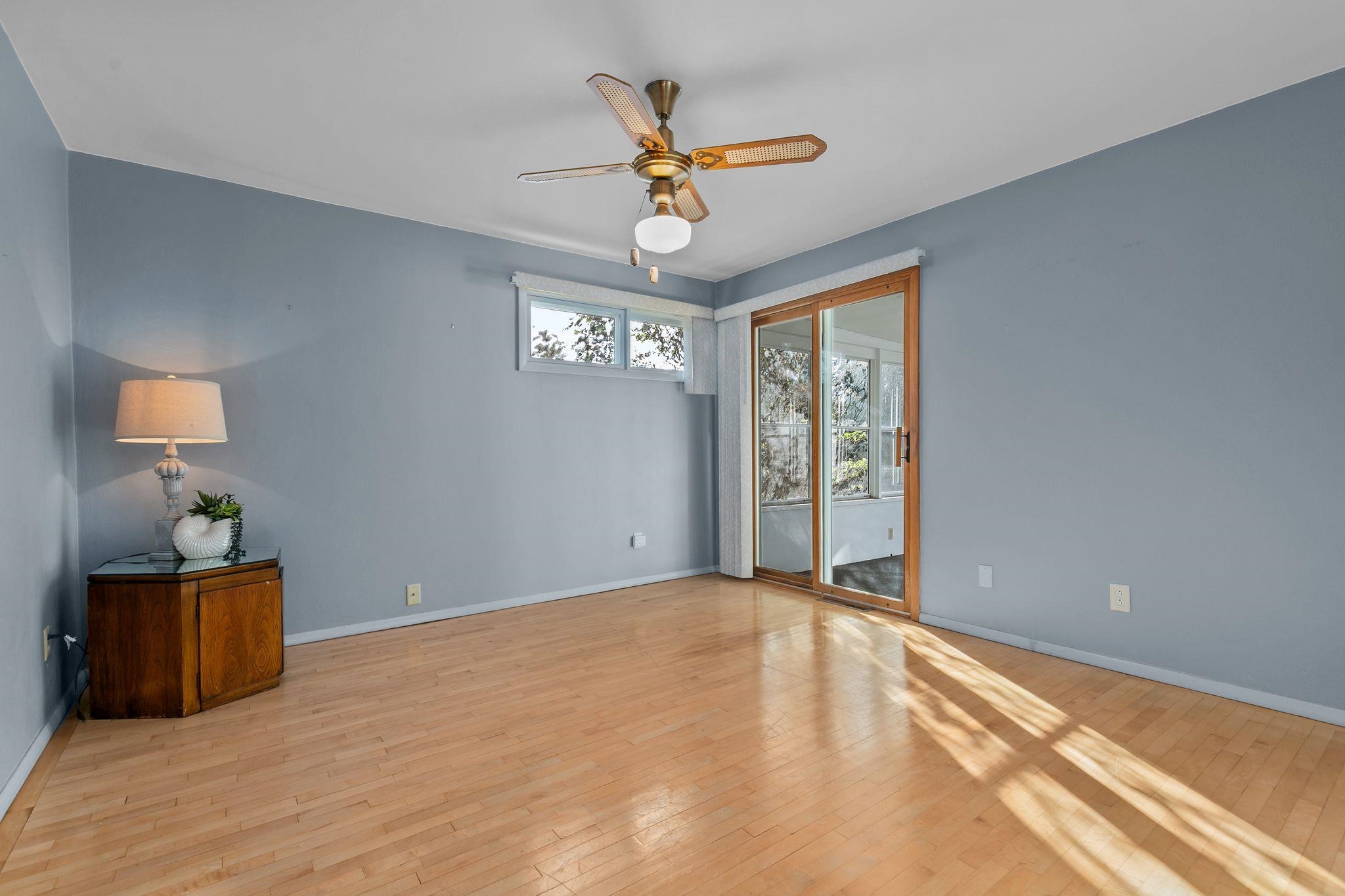 Appleton, Wisconsin 54915, United States, 4 Bedrooms Bedrooms, ,1 BathroomBathrooms,Residential,Active,225909