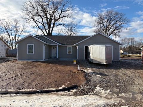 Photo of N3909 WETTERING Way, KAUKAUNA, WI 54130 (MLS # 50319041)