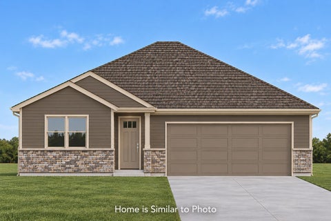Photo of 1941 HUFFCUTT Lane, WAUPACA, WI 54981 (MLS # 50333071)
