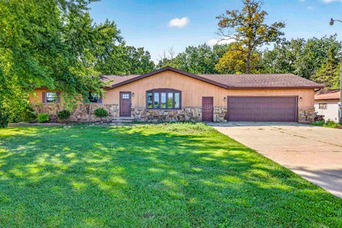 Photo of W487 COUNTY RD UU, KAUKAUNA, WI 54130 (MLS # 50332752)